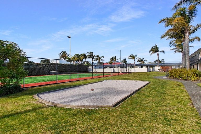 Photo of property in 2/415 Port Road, Whangamata, 3620