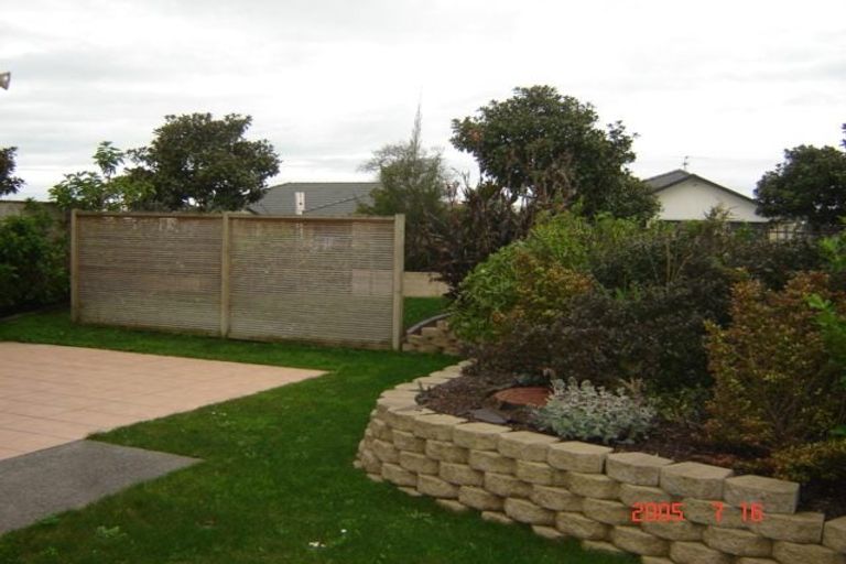 Photo of property in 60 Huntington Drive, Huntington Park, Auckland, 2013
