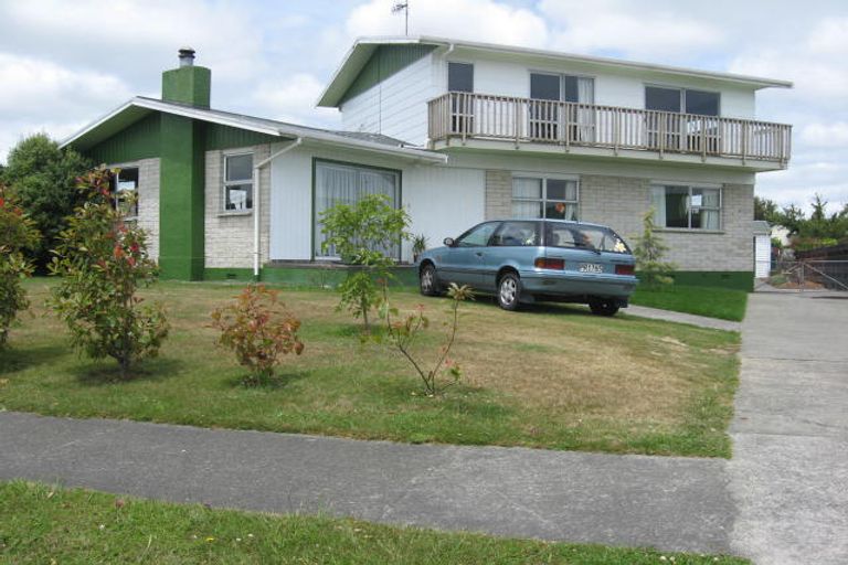 Photo of property in 33 Cargill Avenue, Feilding, 4702