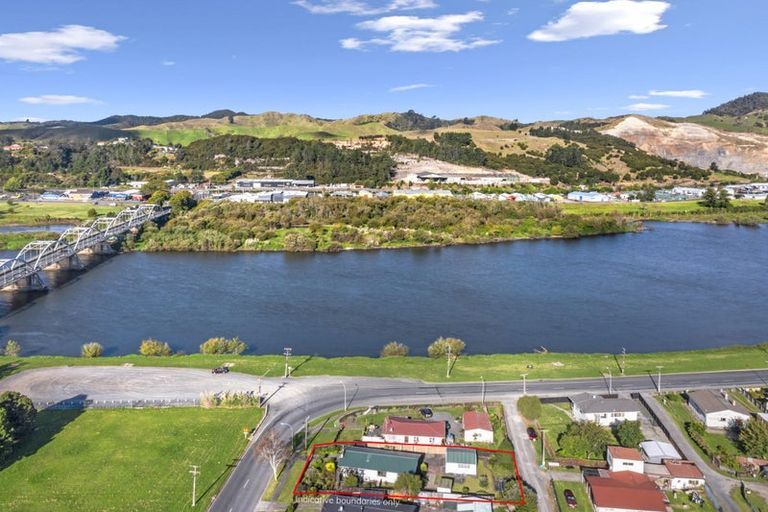 Photo of property in 24 Riverview Road, Huntly, 3700