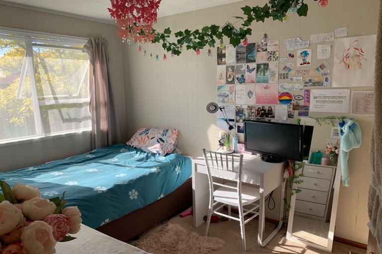 Photo of property in 3 Dianne Louise Drive, Half Moon Bay, Auckland, 2012