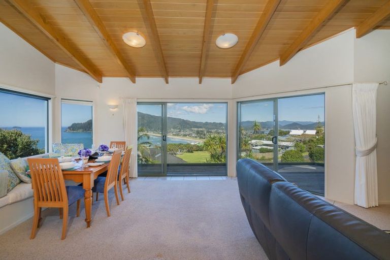 Photo of property in 2 Tirinui Crescent, Tairua, 3508