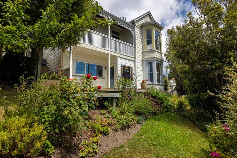 Photo of property in 32 Carson Street, Mornington, Dunedin, 9011