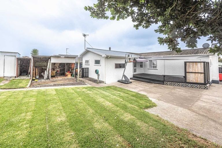 Photo of property in 77 Puriri Street, Gonville, Whanganui, 4501