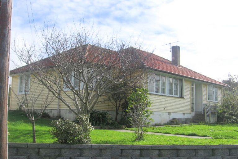 Photo of property in 30 Mexted Crescent, Ranui, Porirua, 5024