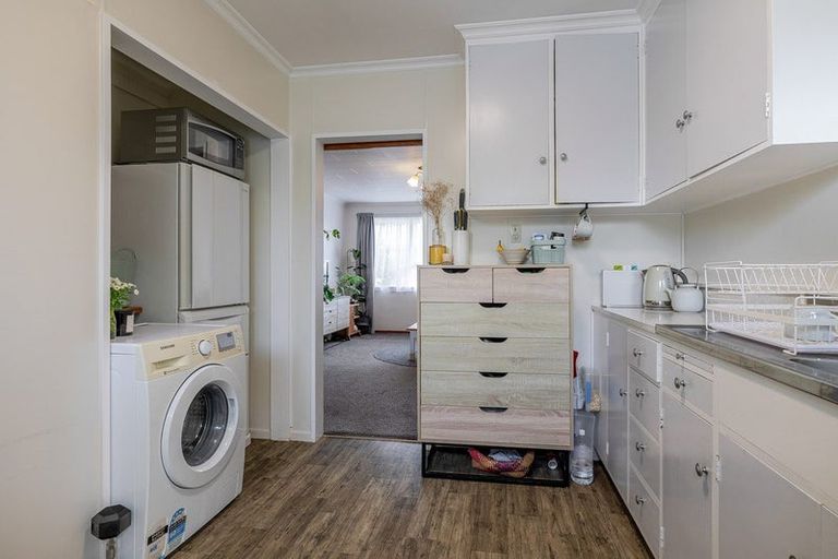 Photo of property in 4 Kiwi Court, Roslyn, Palmerston North, 4414