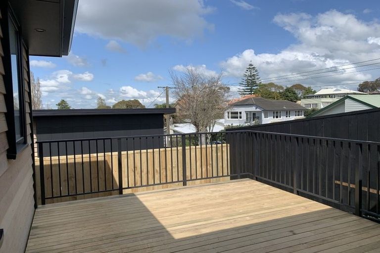 Photo of property in 4/61 Forest Lake Road, Hamilton, 3200