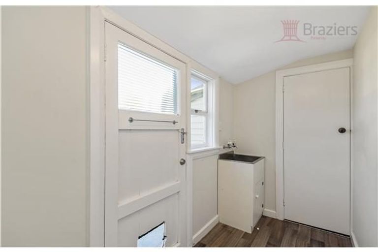 Photo of property in 32 Berwick Street, St Albans, Christchurch, 8014