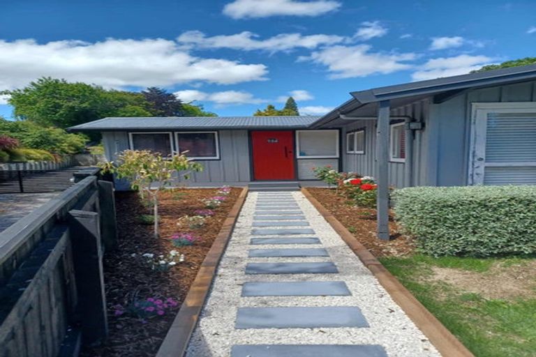 Photo of property in 759 Acacia Bay Road, Acacia Bay, Taupo, 3330