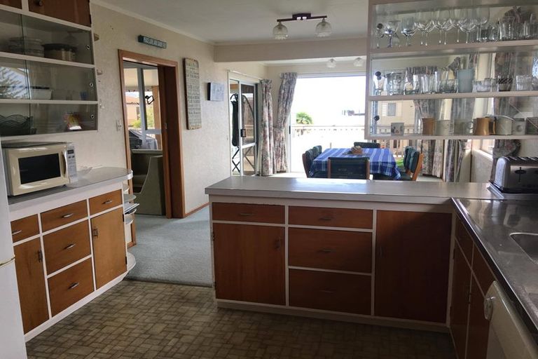Photo of property in 11 Mercury Street, Whitianga, 3510