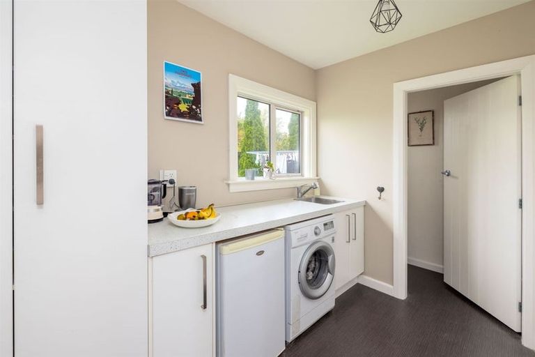 Photo of property in 112 Tomes Road, St Albans, Christchurch, 8052