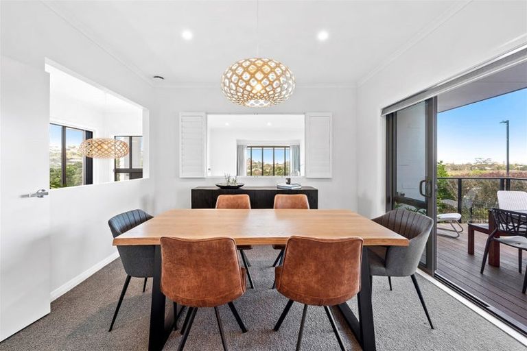 Photo of property in 96 Arran Point Parade, Orewa, 0931