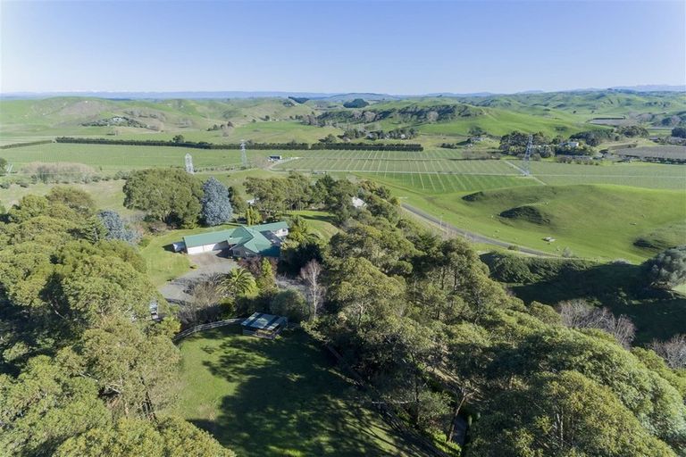 Photo of property in 55 Penrith Road, Poraiti, Napier, 4182