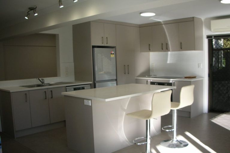 Photo of property in 32a Majesty Place, Half Moon Bay, Auckland, 2012