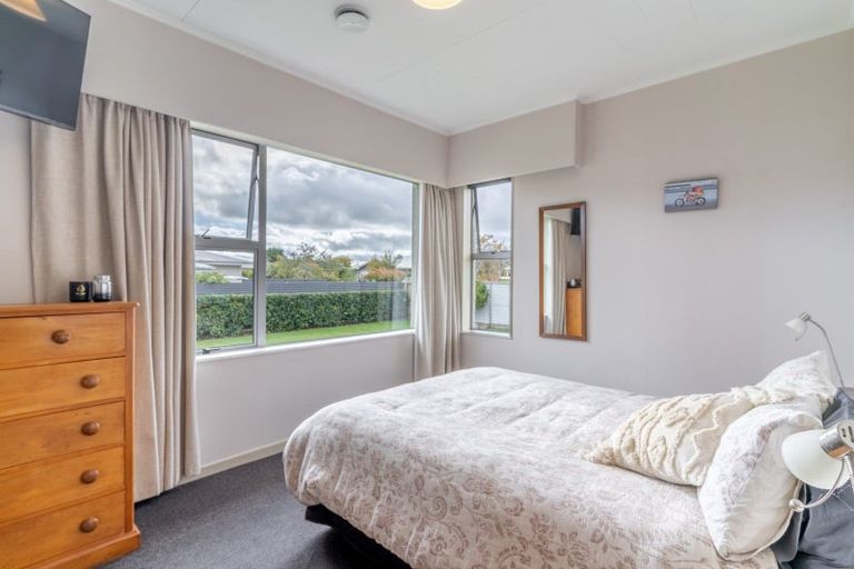 Photo of property in 10 Hillary Street, Winton, 9720