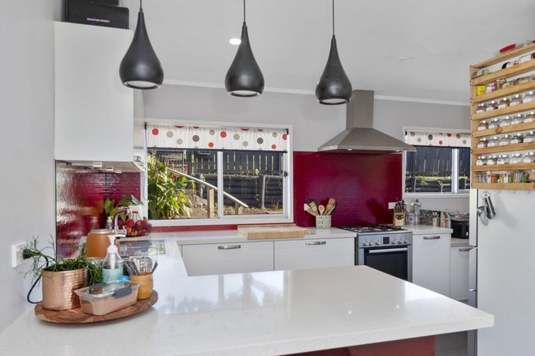 Photo of property in 106 Coopers Road, Gate Pa, Tauranga, 3112