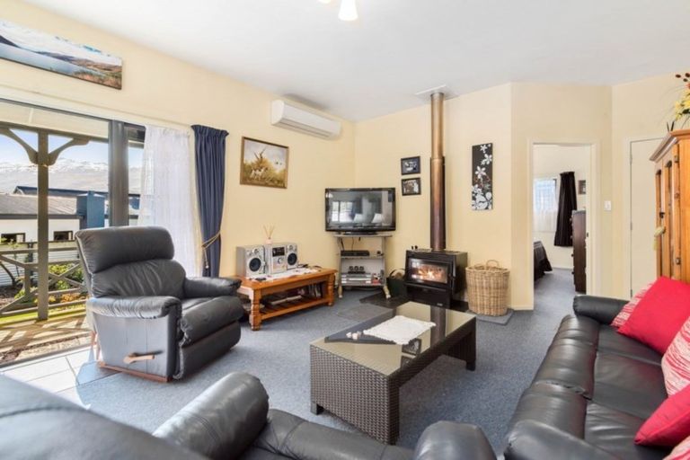 Photo of property in 143 Kent Street, Kingston, Athol, 9793