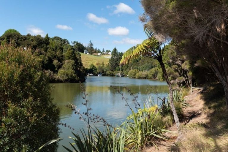 Photo of property in 13 James Kemp Place, Kerikeri, 0230