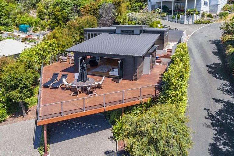 Photo of property in 32 Kotare Place, Kaiteriteri, Motueka, 7197