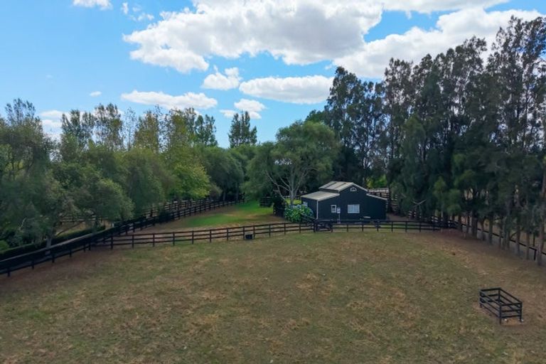 Photo of property in 65 Ernest George Drive, Karaka, Papakura, 2580