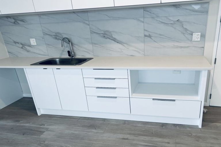 Photo of property in 223a Murphys Road, Flat Bush, Auckland, 2019