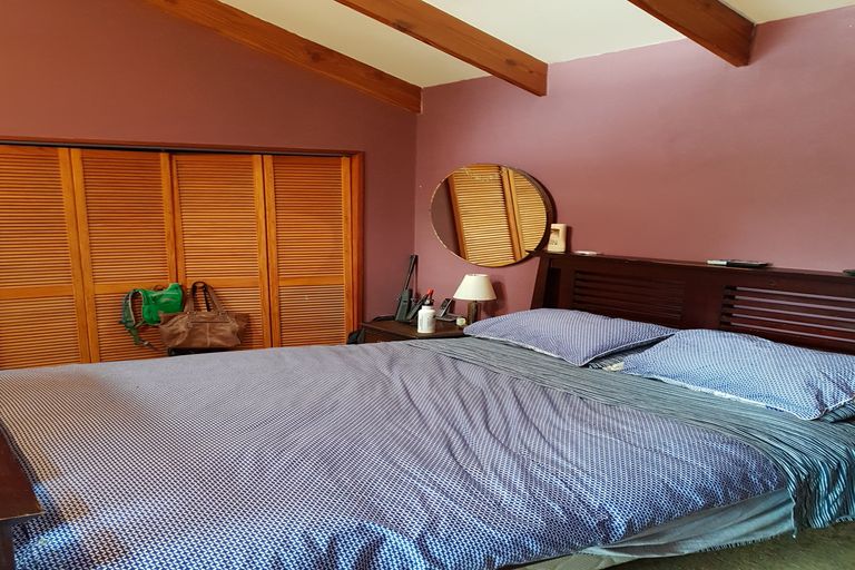 Photo of property in 12 Oxford Street, Waimate, 7924