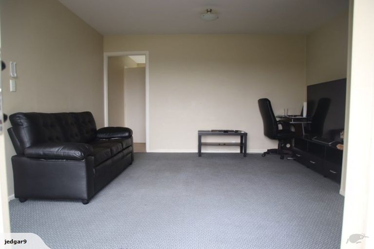 Photo of property in 1/9 Pemberton Avenue, Bayview, Auckland, 0629
