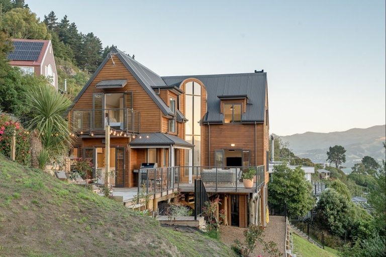 Photo of property in 30 Gilmour Terrace, Lyttelton, 8082