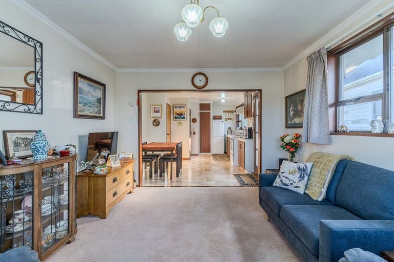 Photo of property in 96 Queens Drive, Saint Kilda, Dunedin, 9012