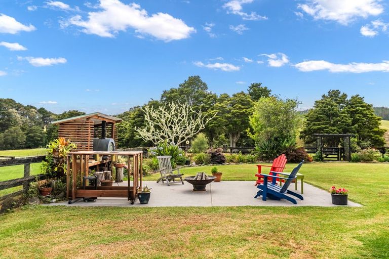 Photo of property in 29 Pataua Road North, Whareora, Whangarei, 0175