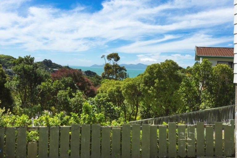 Photo of property in 73 Sea Vista Drive, Pukerua Bay, 5026
