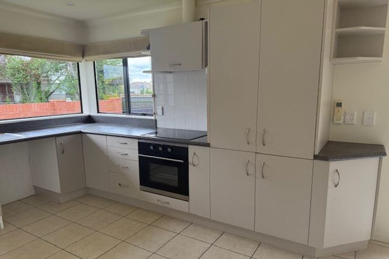 Photo of property in 1a Newbury Street, Awapuni, Palmerston North, 4412