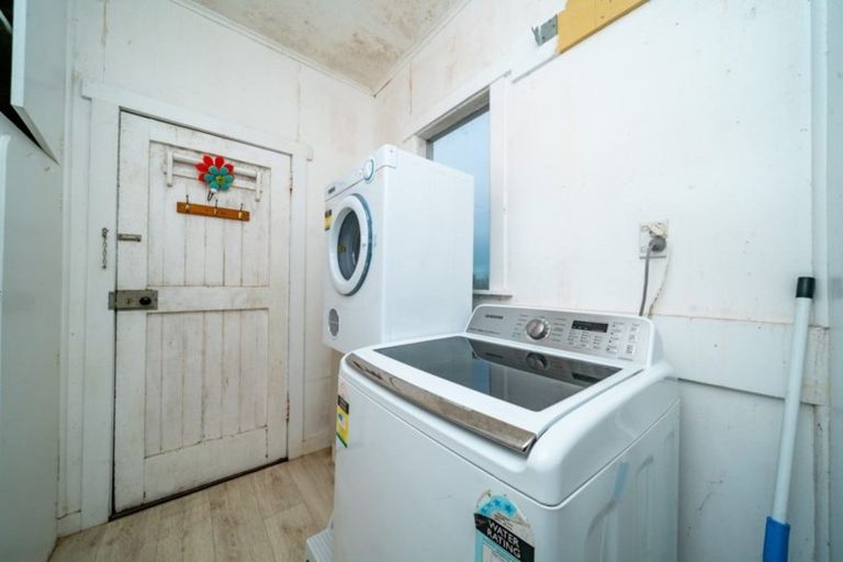 Photo of property in 10 Orchard East Road, Ngatea, 3503