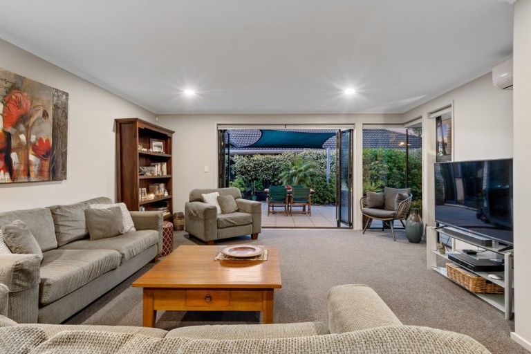 Photo of property in 1 Kakapo Place, Pyes Pa, Tauranga, 3112