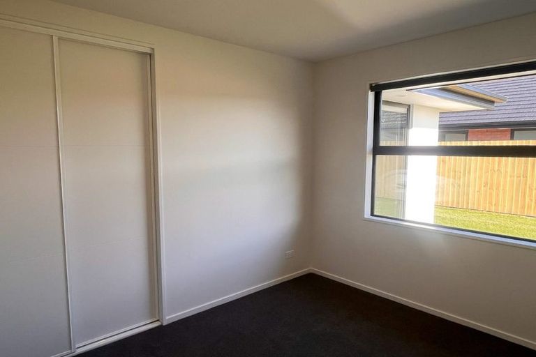 Photo of property in 12 Ned Place, Halswell, Christchurch, 8025