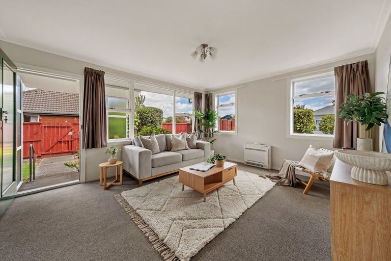 Photo of property in 1/41 Lyndon Street, Riccarton, Christchurch, 8041