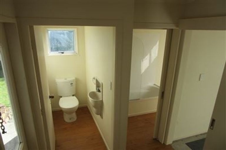 Photo of property in 188 Main Road South, Raumati South, Paraparaumu, 5032