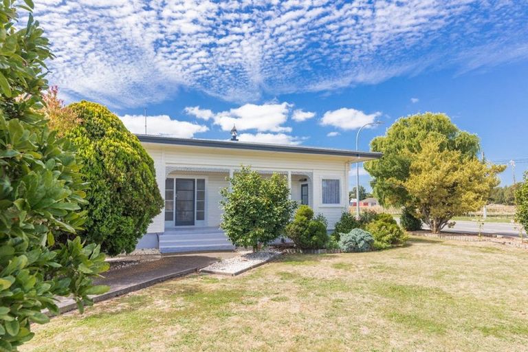 Photo of property in 923 Riverslea Road South, Akina, Hastings, 4122