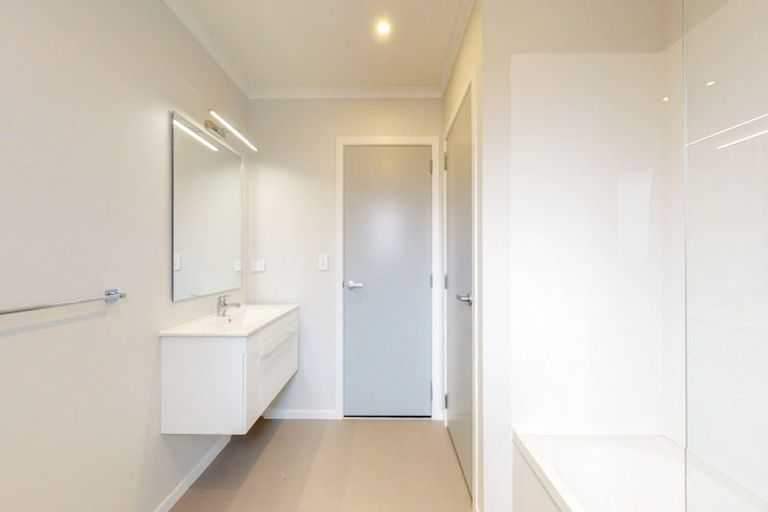 Photo of property in 15a Westminster Road, Wainuiomata, Lower Hutt, 5014