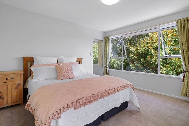 Photo of property in 204 Ilam Road, Ilam, Christchurch, 8041