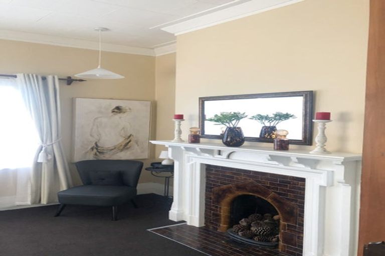 Photo of property in 82 Victoria Avenue, Avenal, Invercargill, 9810