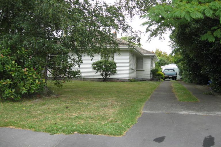 Photo of property in 45 Balgay Street, Upper Riccarton, Christchurch, 8041
