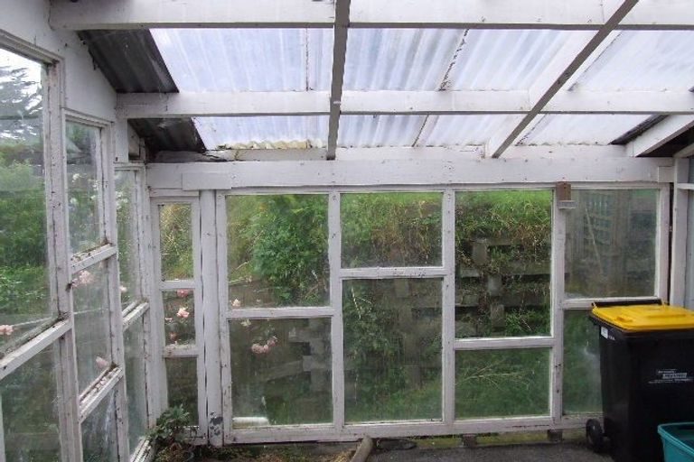 Photo of property in 46 Halifax Street, Kingston, Wellington, 6021