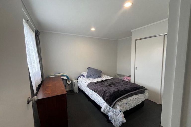 Photo of property in 319 Pakuranga Road, Pakuranga Heights, Auckland, 2010