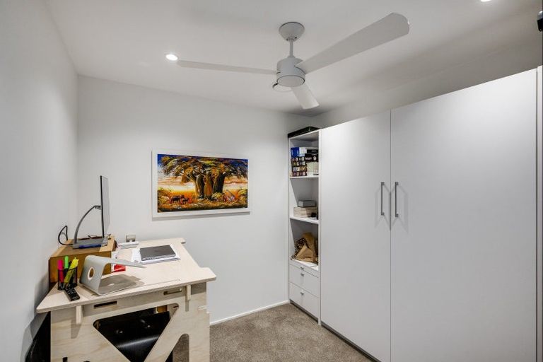 Photo of property in 504/7 Humber Street, Pandora, Napier, 4110