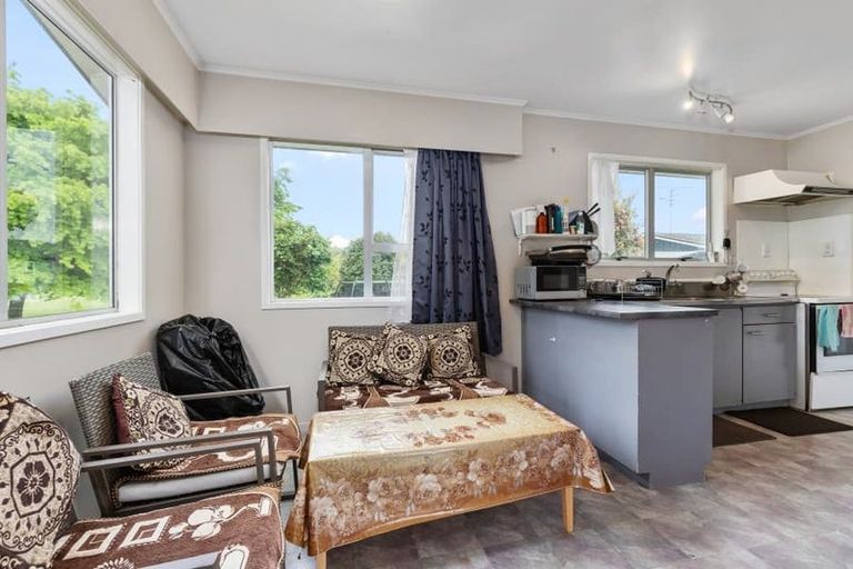 Photo of property in 7b Crescent Court, Melville, Hamilton, 3206