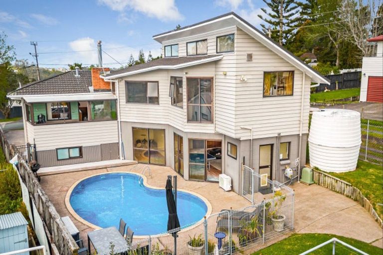 Photo of property in 24 Verbena Road, Birkdale, Auckland, 0626