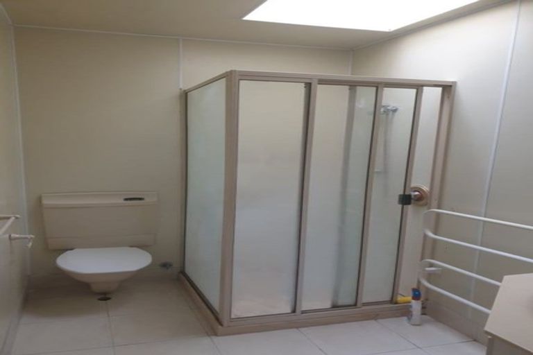 Photo of property in 2/23 Crawford Avenue, Mangere Bridge, Auckland, 2022