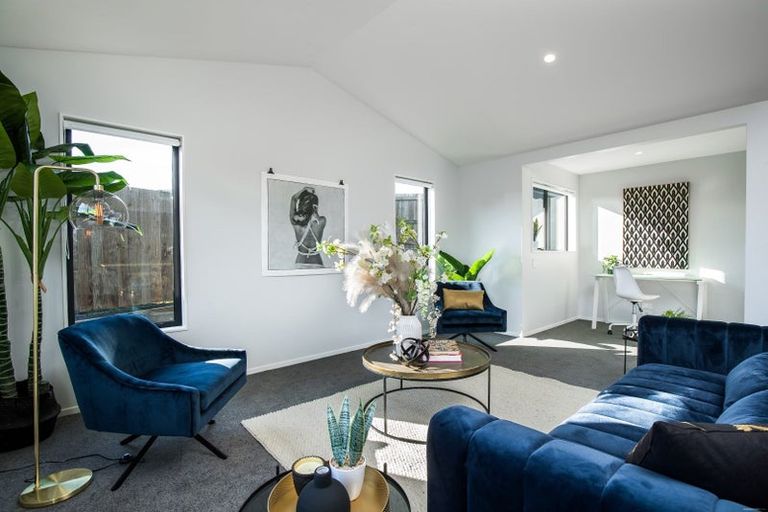 Photo of property in 17 George Drive, Lower Shotover, Queenstown, 9304