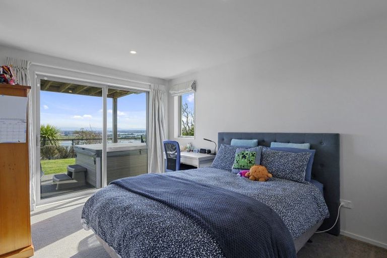 Photo of property in 12 Marama Crescent, Mount Pleasant, Christchurch, 8081